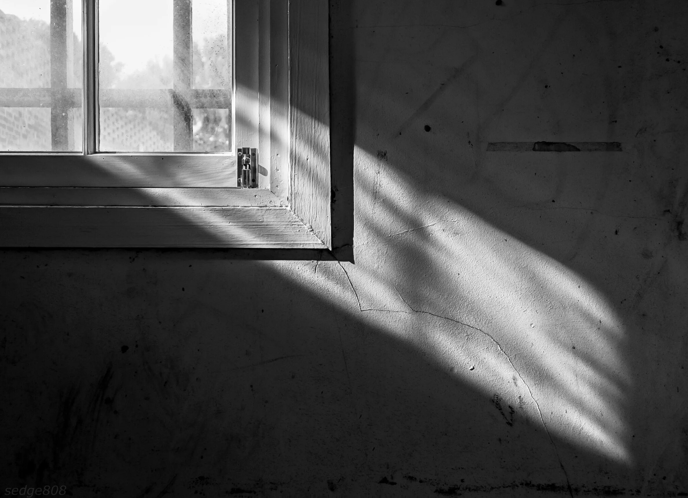 Window shadow