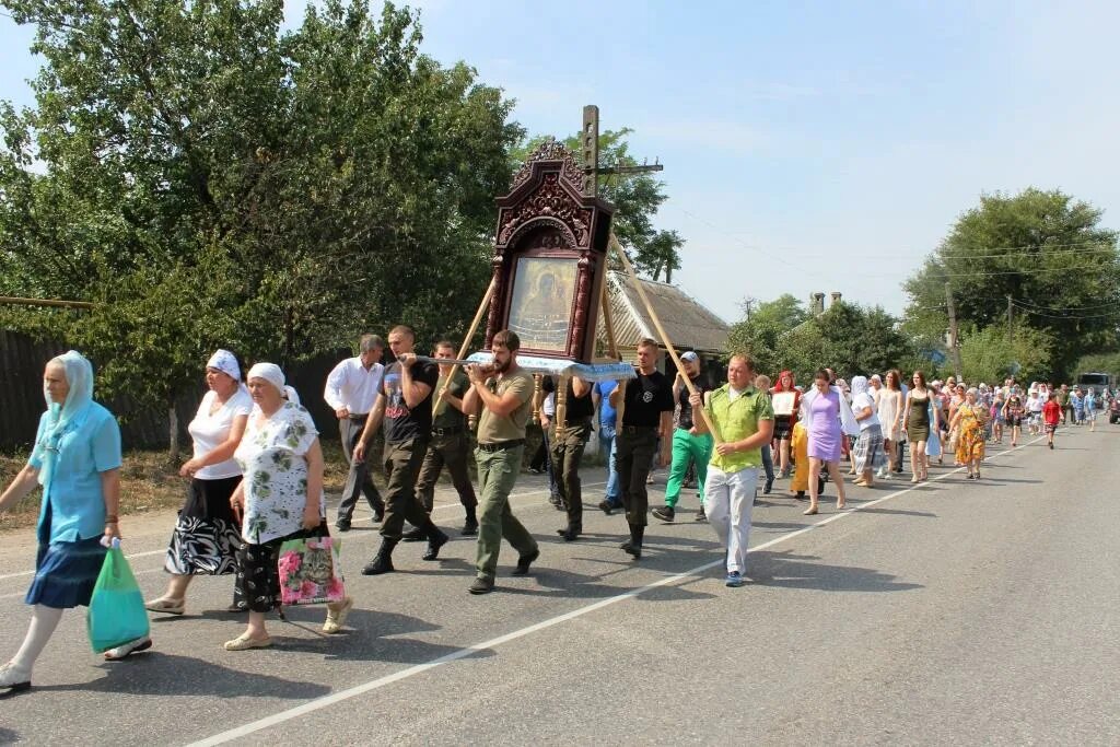 Погода крымский ростовской области. Станица Марьинская. Ст Марьинская Ставропольский край. Село Марьинское Ставропольский край. Станица Марьинская Ставропольский край площадь.