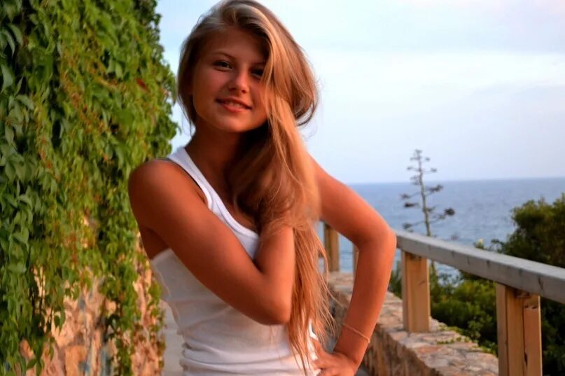 Наивная женщина. Милые девушки. Красота девушки. Наивные девки. Наивные девки.