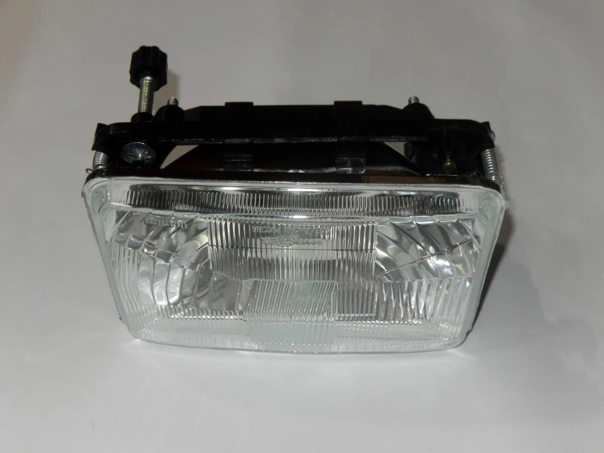 1111-3711070 стекло фары ока. 3711010 "формула света". Фара ока 1111. Фары ока на ваз 2110. Tg-100-1120n-ld-e.