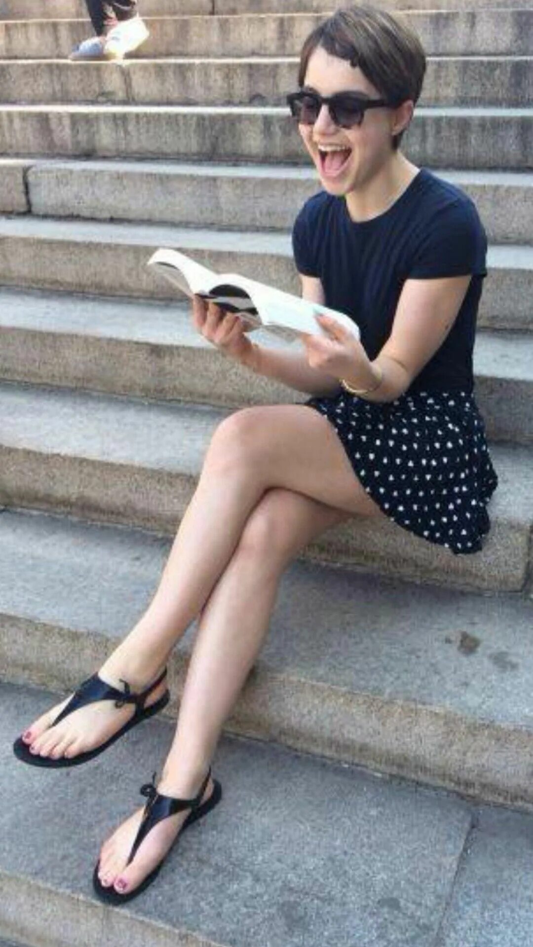 Элина пинто фото. Юлия чиркова. Чжао хуэйкан 2009. Вики шоу летит на мальдивы. Mi looking.