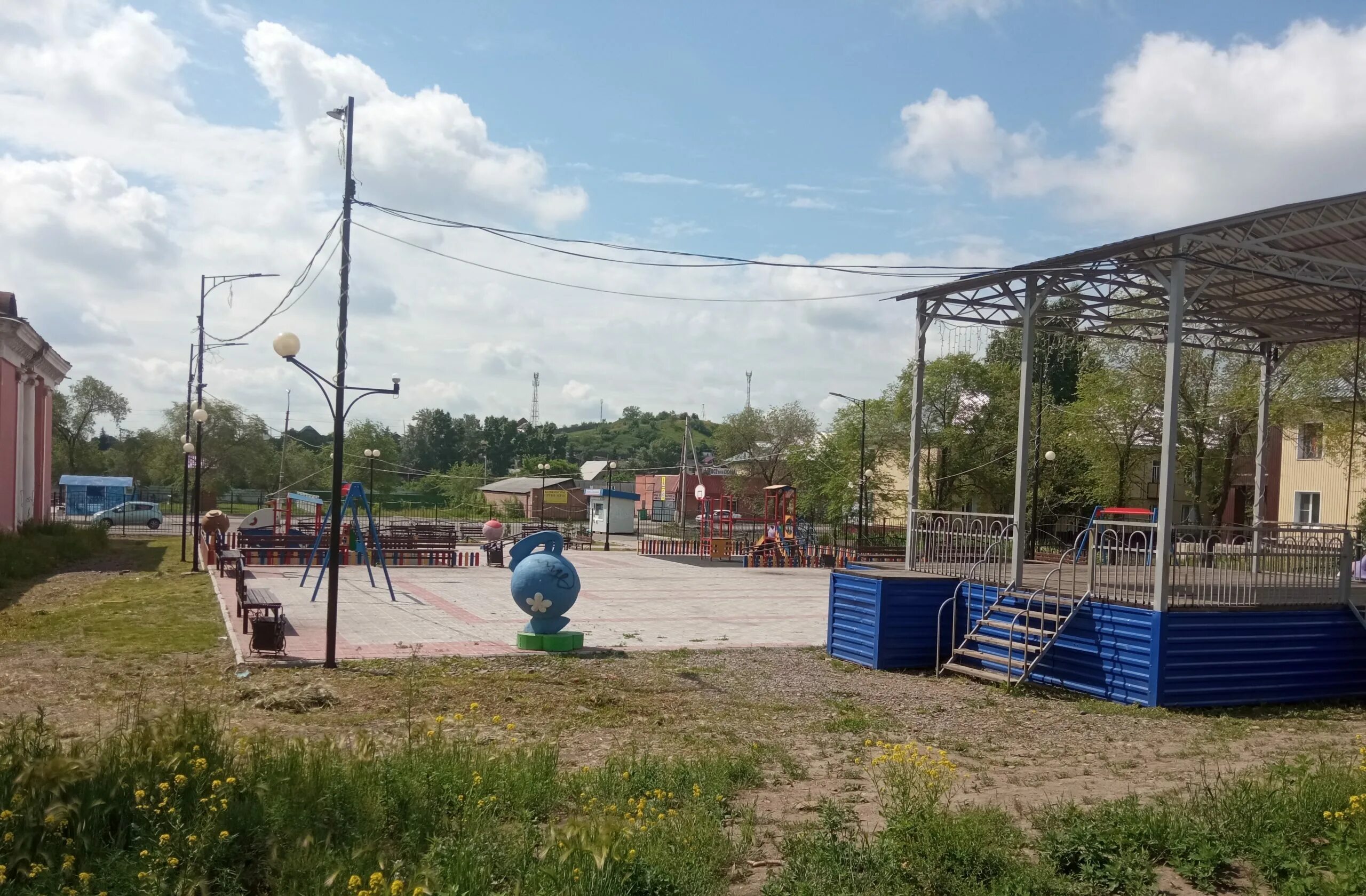 Черногорский городской сайт. Парк города Черногорска. Сквер любви и верности города Черногорска Республика Хакасия. Парк г. Черногорска Хакасия. Сквер Юность города Черногорска Республика Хакасия.