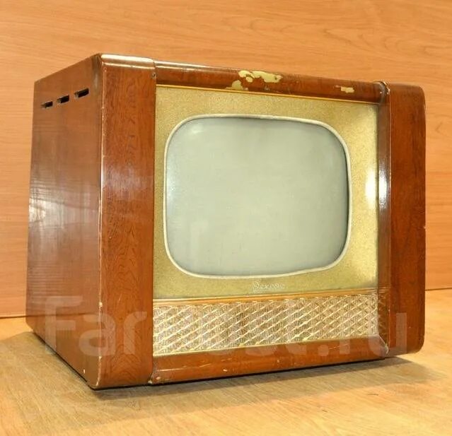 Телевизор 60 80. Телевизор рекорд 1956. Рекорд 714 телевизор. Телевизионный приёмник янтарь 1956. Телевизор рекорд ц 275.