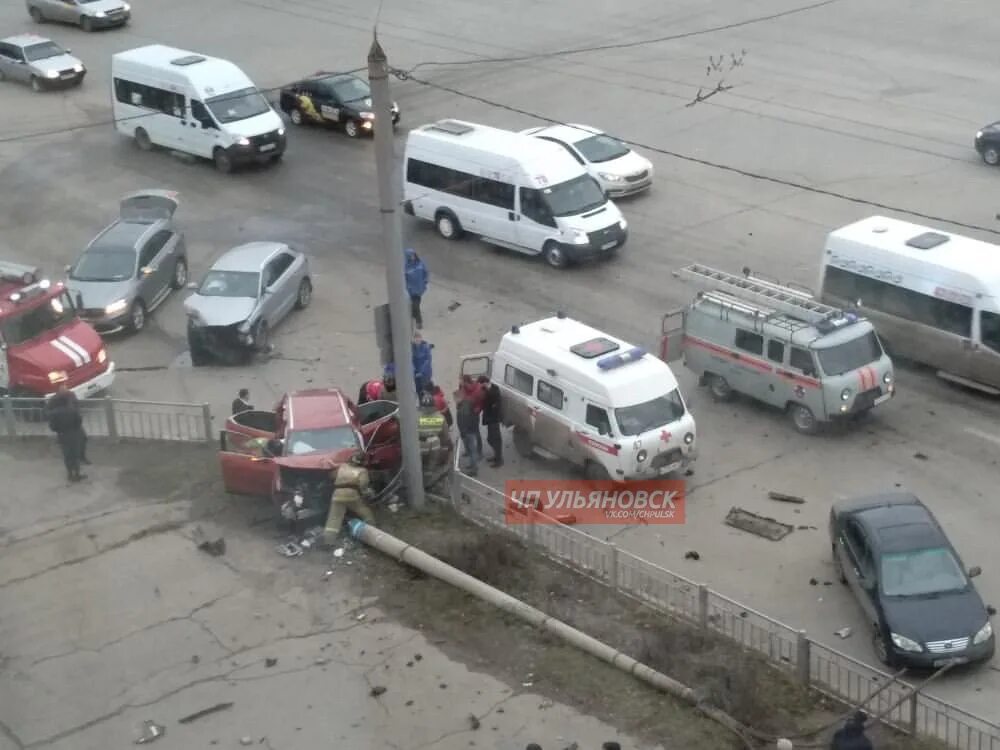 Авария в новом городе Ульяновск. ДТП новый город Ульяновск. Происшествия Заволжье Ульяновск. Ульяновск авария на пр Ульяновский. Ульяновск чп в контакте