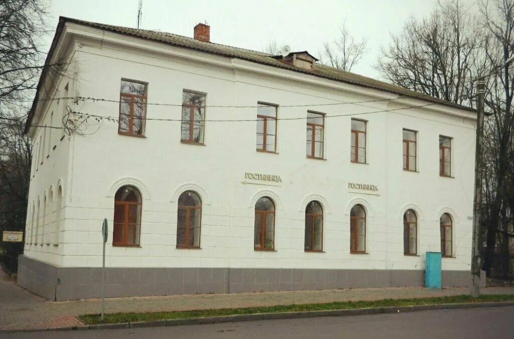 Великий новгород, дворцовая, ул. Ул дворцовая великий новгород. Город валдай музей колоколов. Гостиница на дворцовой великий новгород. 16 путевой дворец великий новгород.