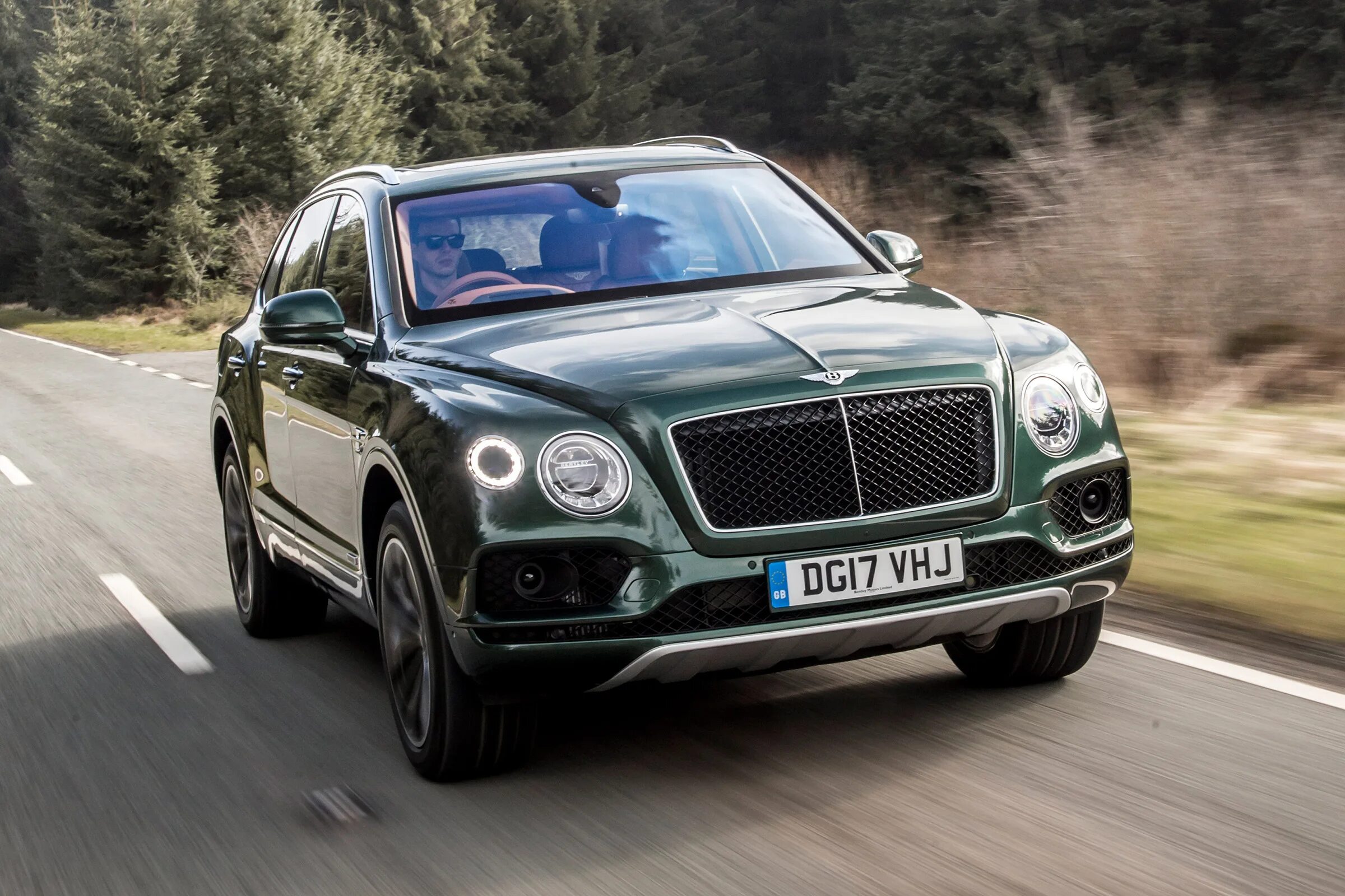Бентли бентайго. Бентли бентайга 2025. bentley кроссовер bentayga. джип bentley bentayga. bentley bentayga 2025.