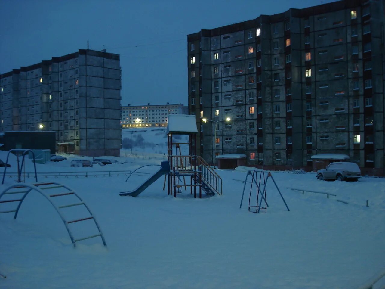 Полярный город в Мурманской области. Поселок Полярный Мурманская область. Душенова 7 Полярный Мурманская область. Душенова 7 Полярный Мурманская область дом.