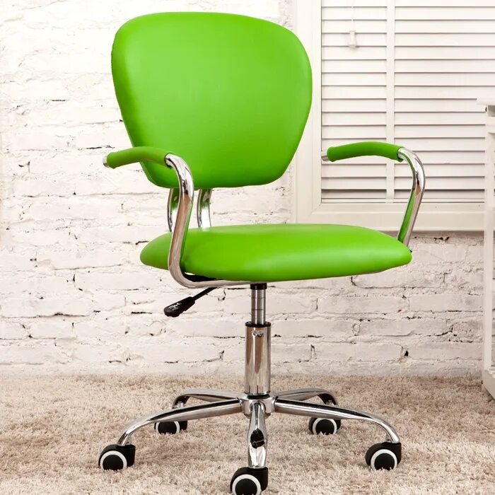 Комус кресла офисные. Кресло 7006. Кресло компьютерное 140 кг. Комус кресло компьютерное. Стул офисный зелёный.