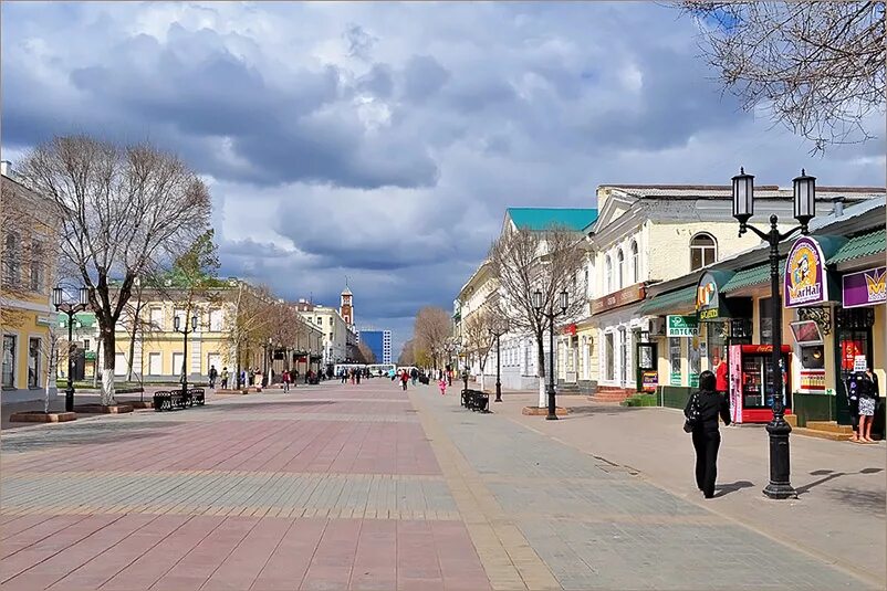 Улицы оренбурга названные. Улица Советская Оренбург. Оренбург центр города улицы. Оренбург Центральная улица. Оренбург исторический центр.