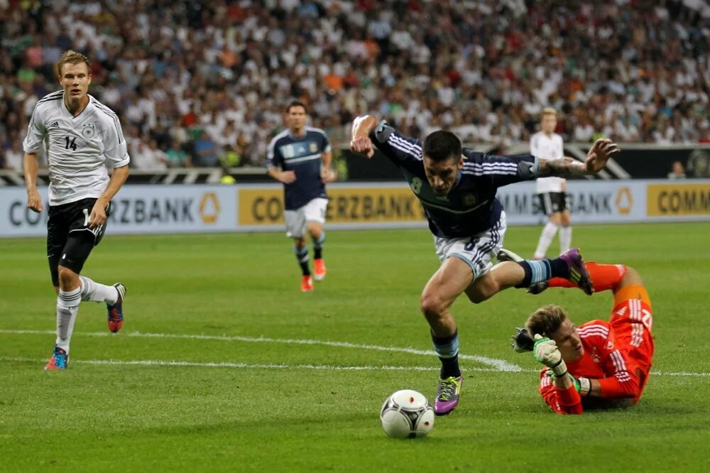 фол надежды. фол последней надежды в футболе это. фол последней надежды. фол надежды. отмена футбола.