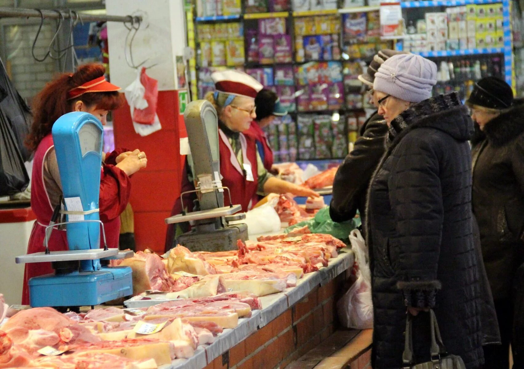 Розничный рынок это. Рынок продовольственных товаров. Валдай рынок продуктовый. Предприятия торговли.