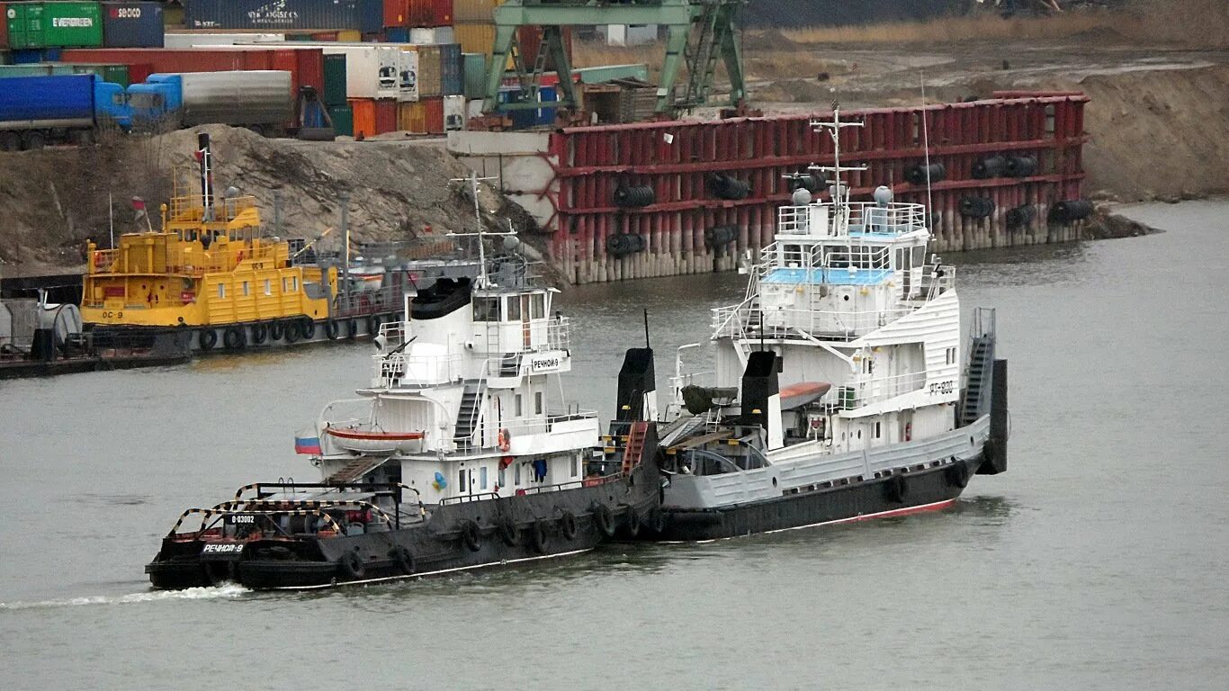 Толкач ураган. Понтон самоходный толкач пст-1. речной толкач рт324. рт 748 буксир толкач. буксир толкач нефтяник 9.