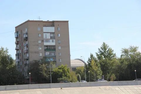 Иртышская набережная 41