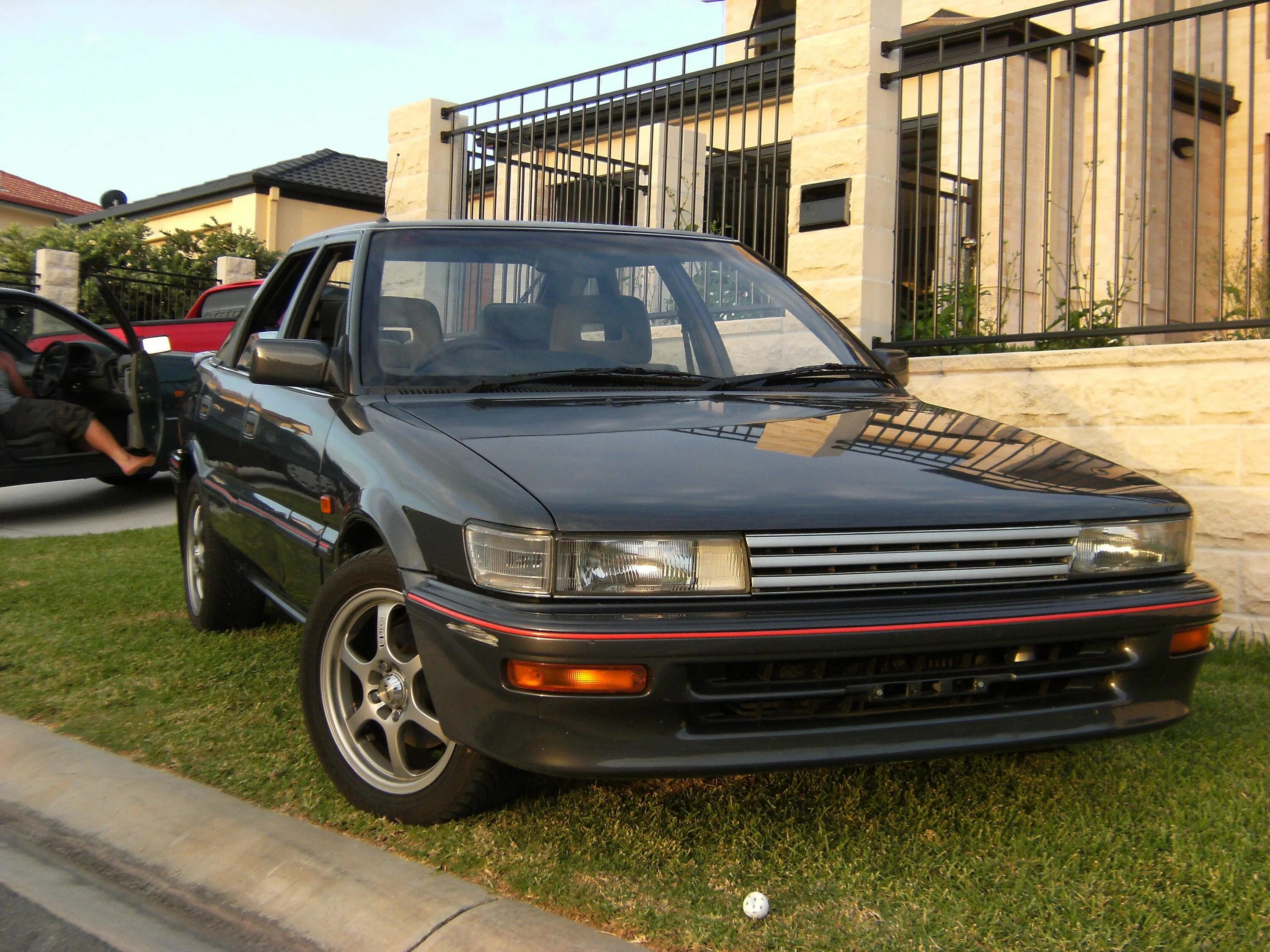 Toyota corolla 92. Toyota corolla ae92 1989 jtc. Тойота королла ae92 лифтбек. Тойота королла ae92. Toyota corolla 92.