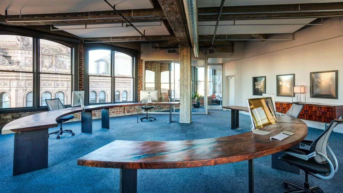 Рбк штаб квартира. Офис rubbles. Офис в лондоне. Вциом офис. Фонд офис.