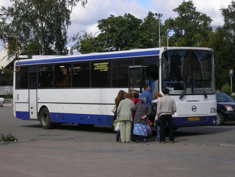 Автобусы приозерск девяткино 859. Автобус 859. автовокзал приозерск. автобус девяткино. маршрут автобуса 859.
