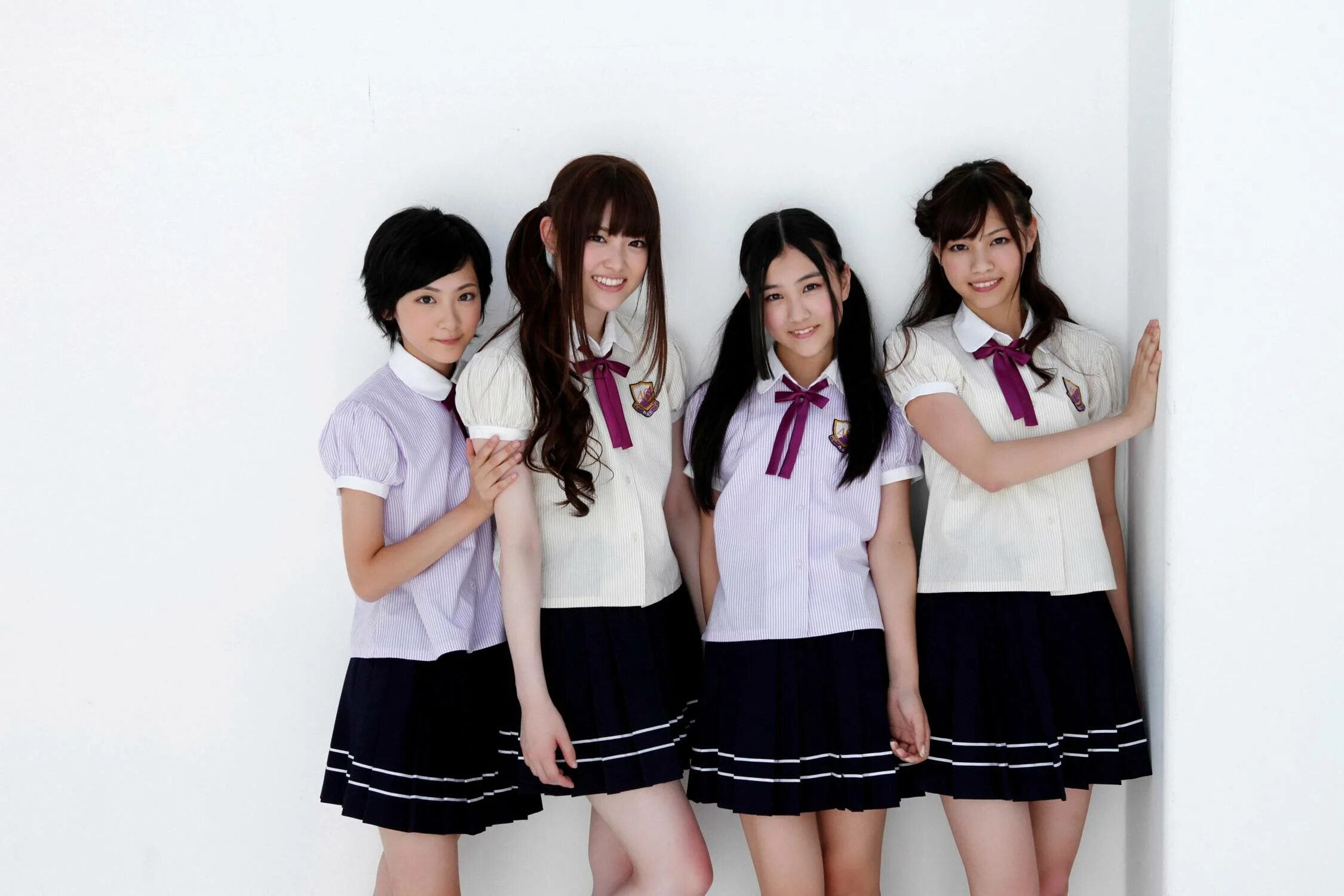 Японки школа видео. Nogizaka46. Японские школьники. Старшеклассницы в Японии.