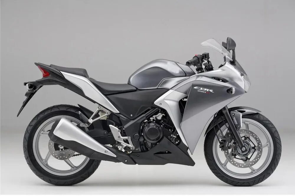 Honda cbr250r 2011. Honda cbx250r. Honda CBR 250r. Мотоцикл Honda CBR 250. Honda r мотоцикл