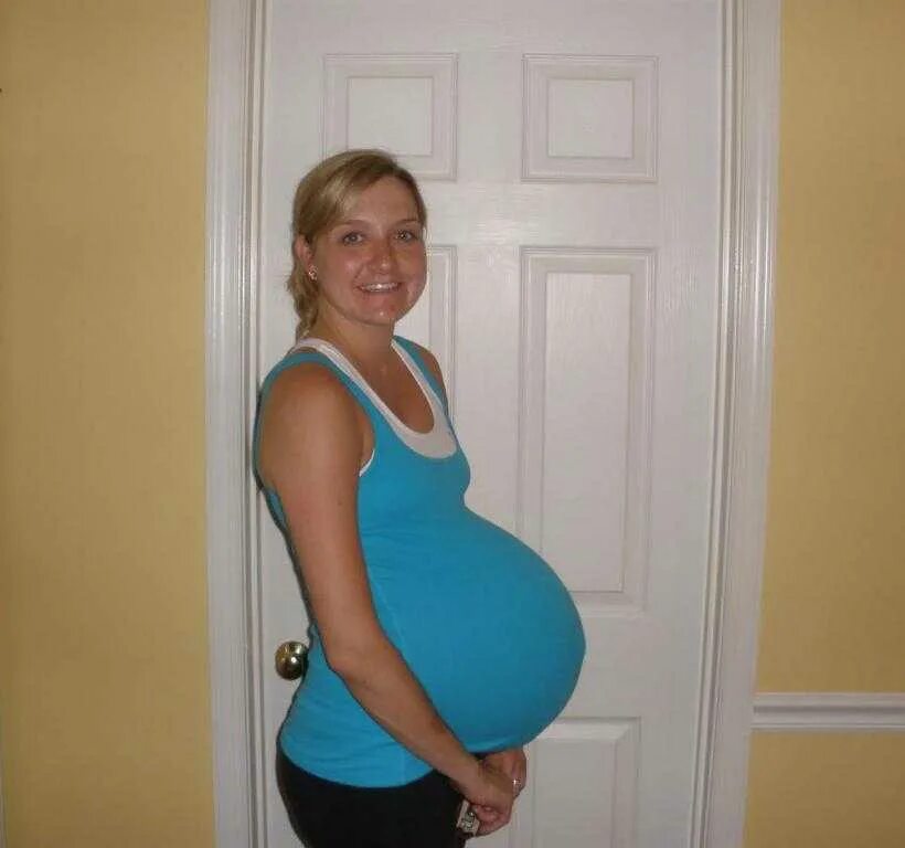 Живот НК 38 неделе беременности.