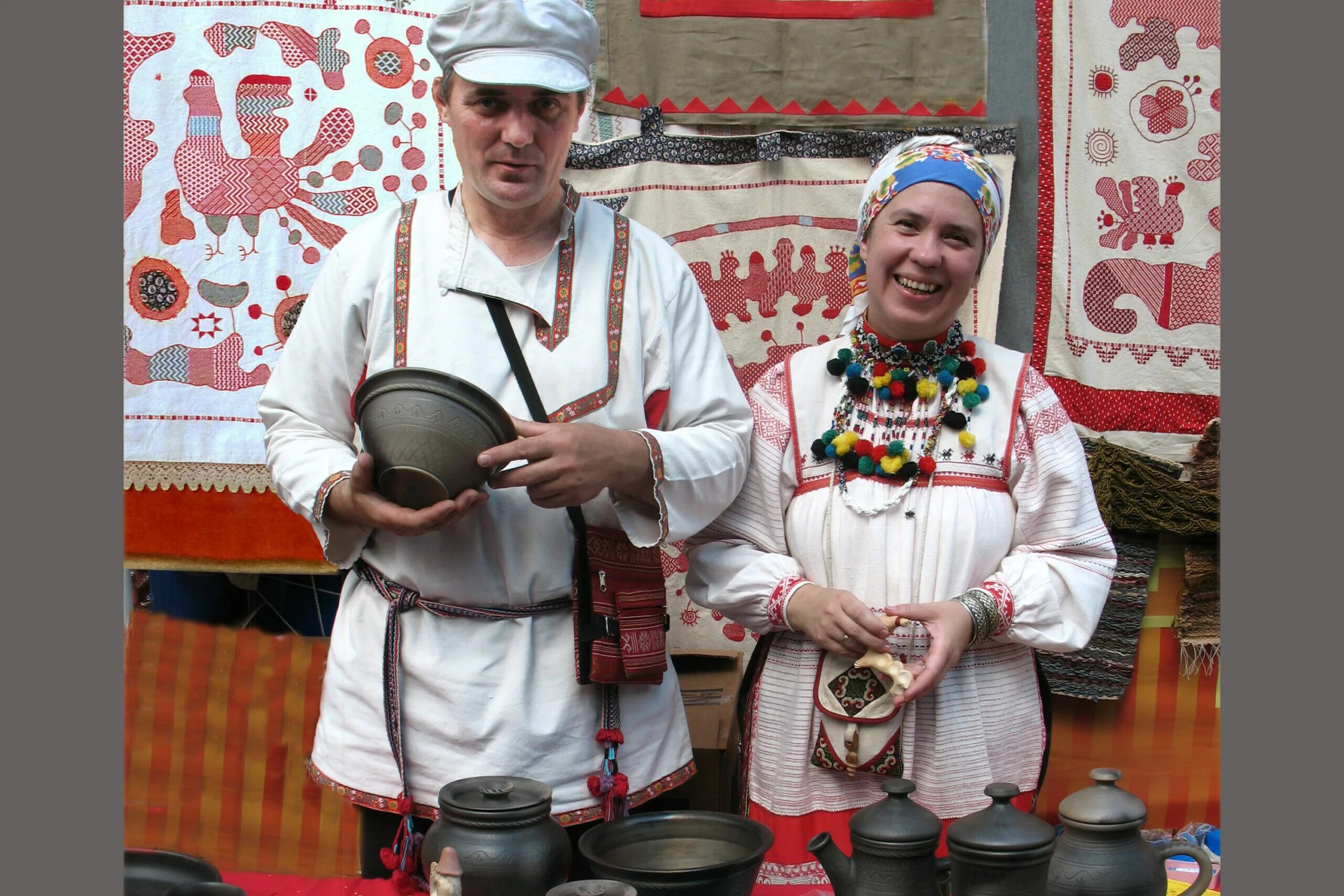 Народы орловской области. Орел Гончар Лузянин. Народные мастера России. Народные мастера Орловской области. Костюм Гончара.