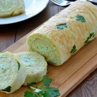 Рулет зеленый с сыром