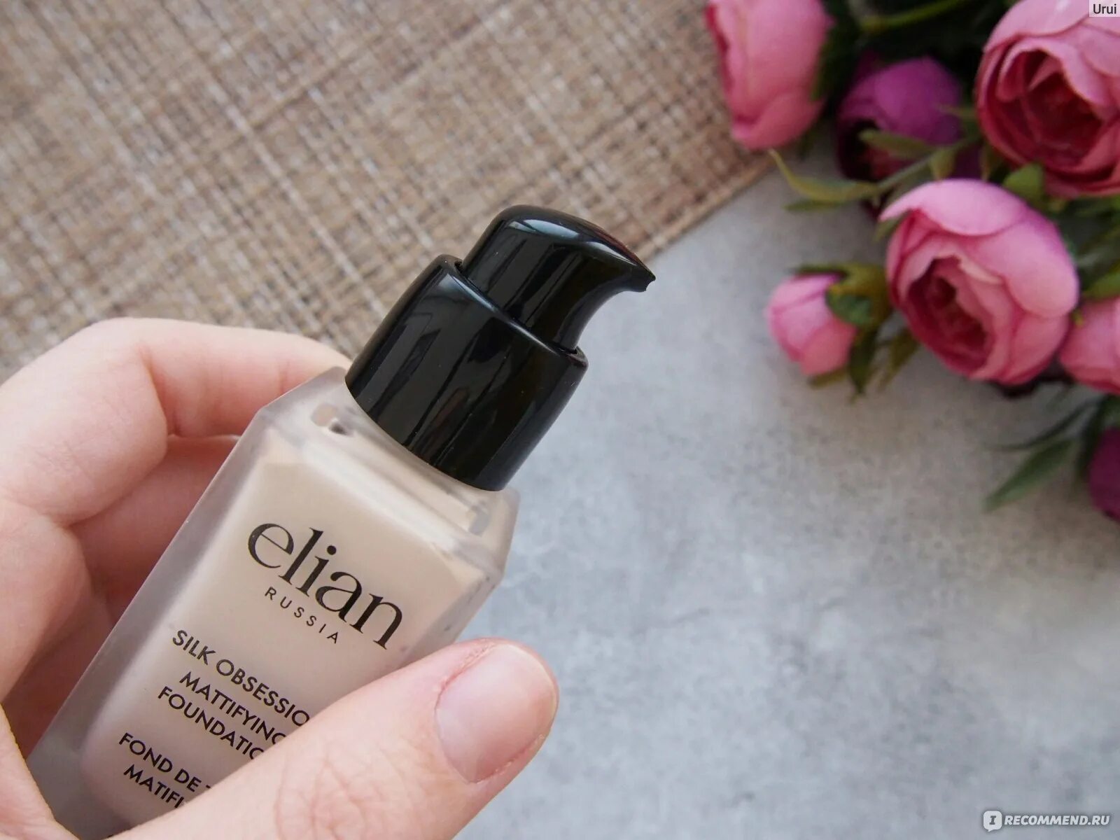 Elian тональный крем. Элиан крем тональный Элиан. Elian Russia Silk Obsession Mattifying Foundation SPF 10. Тональный крем Elian Silk 010. Elian russia silk mattifying