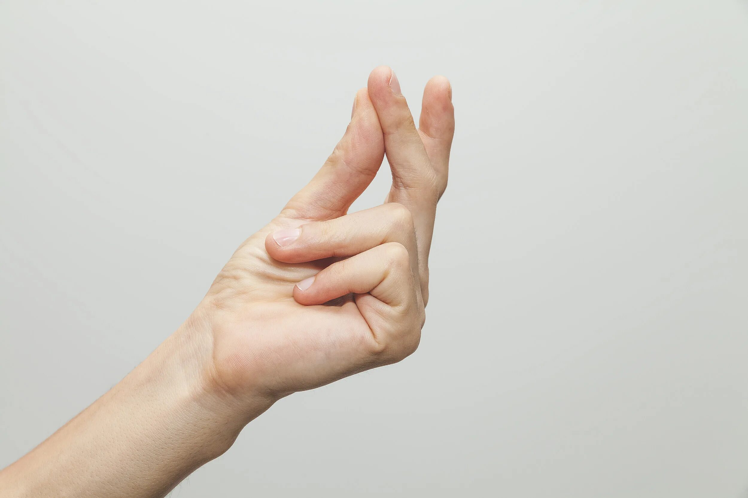 жест щелчок. жест щелкать пальцами. щелчок пальцами. жест щелчок. щелчок пальцами значок.