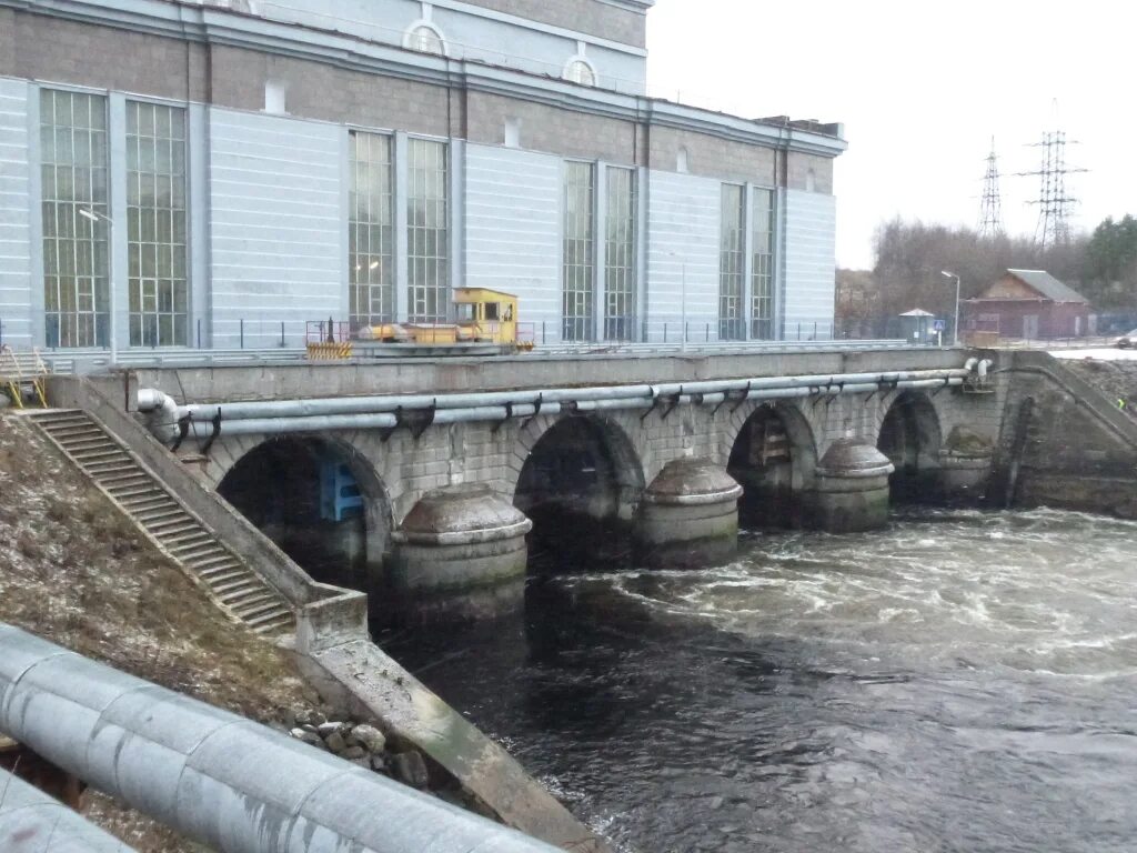 Мостовое сооружение на улице новая в пгт шушенское. Обследования и испытания мостов. Обследование мостовых сооружений. Обследование мостовых сооружений. Каскад туломских и серебрянских гэс.
