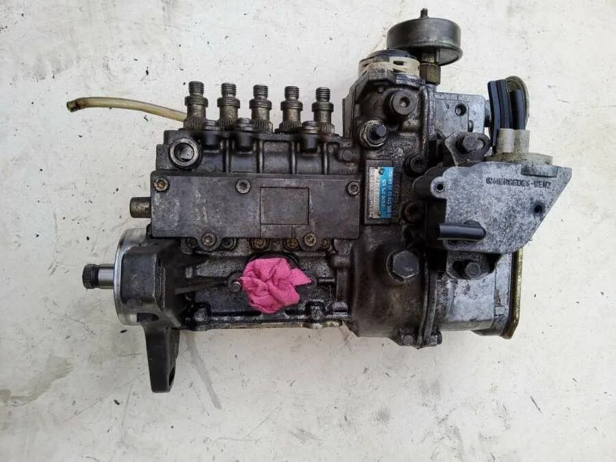 Топливный бак w140. Топливная на мерседес бенц. Топливная на мерседес бенц. Топливная на мерседес бенц. Тнвд двигателя ом 606 турбо дизель.