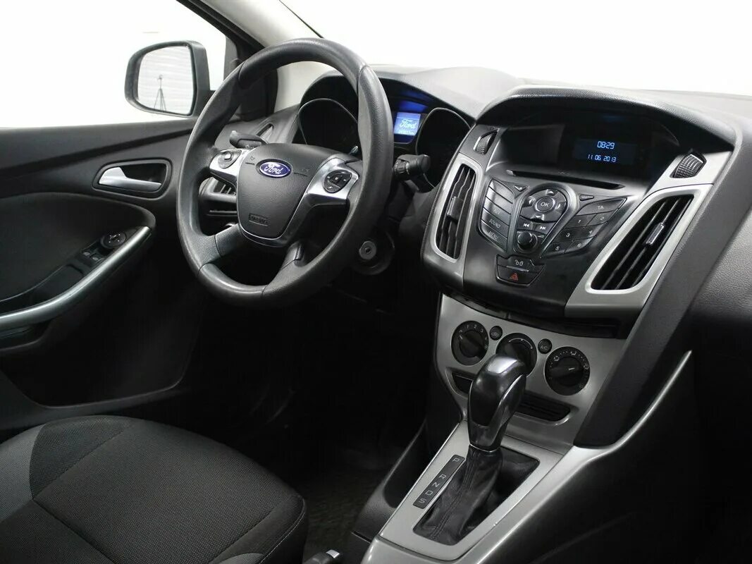 Фокус на автомате отзывы. Форд фокус 3 седан 2013 автомат. Акпп форд фокус 3 powershift. 6 салон. Фокус на автомате отзывы.