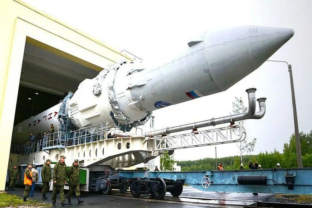 Ангара а5 космодром. Ракета-носитель "Ангара-а5". Ракета Ангара а5. Ракетоноситель Ангара а5. Ангара-а5 ракета-носитель Плесецк.