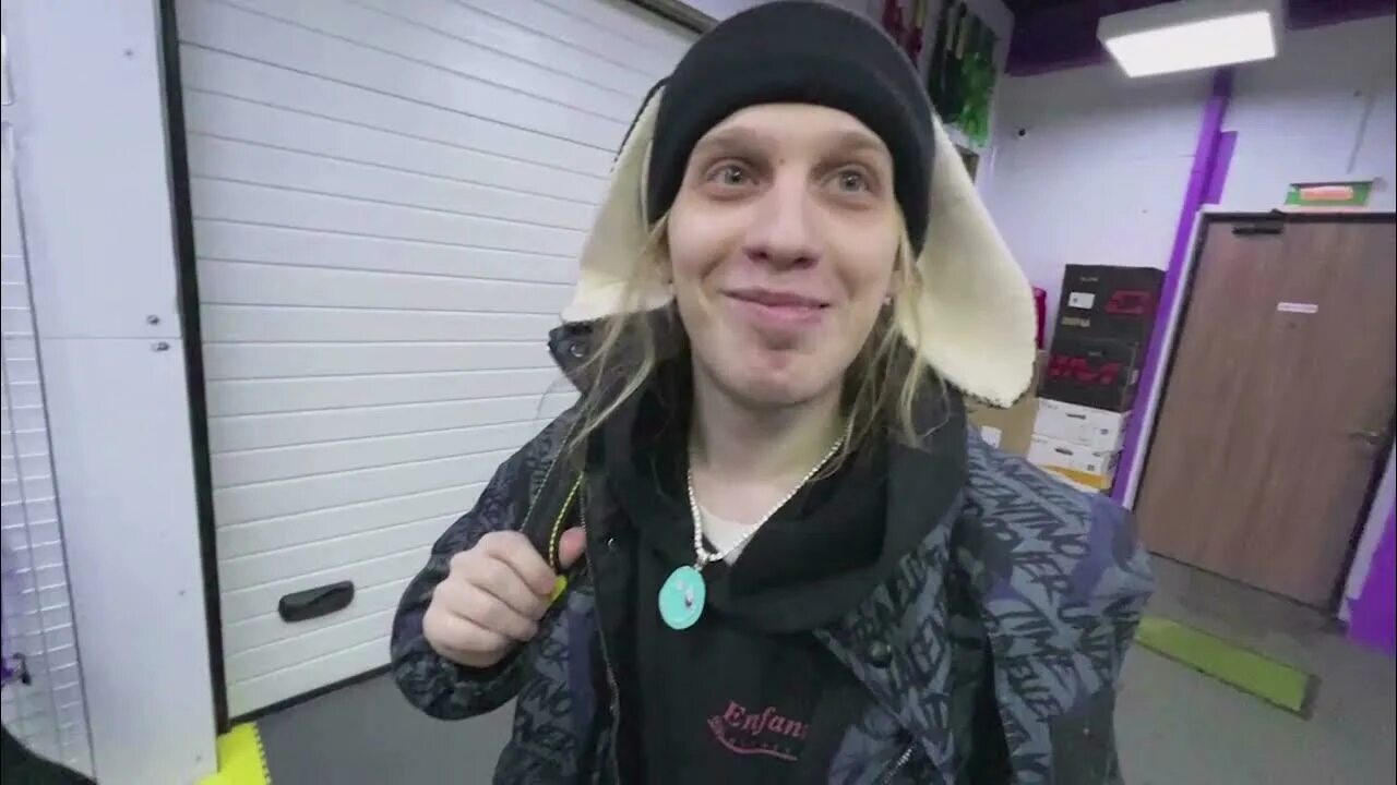 Tyler1 стример. Обои плохой парень твич. Пацаны твич. Пацаны твич. Эвелор.