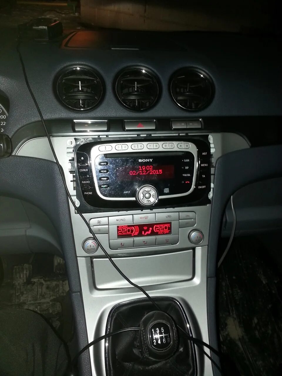 Как снять магнитолу s max Магнитола Сони мр3 взамен родной 6000 CD. Ford C-Max I, 2 л, 2005 года автозву