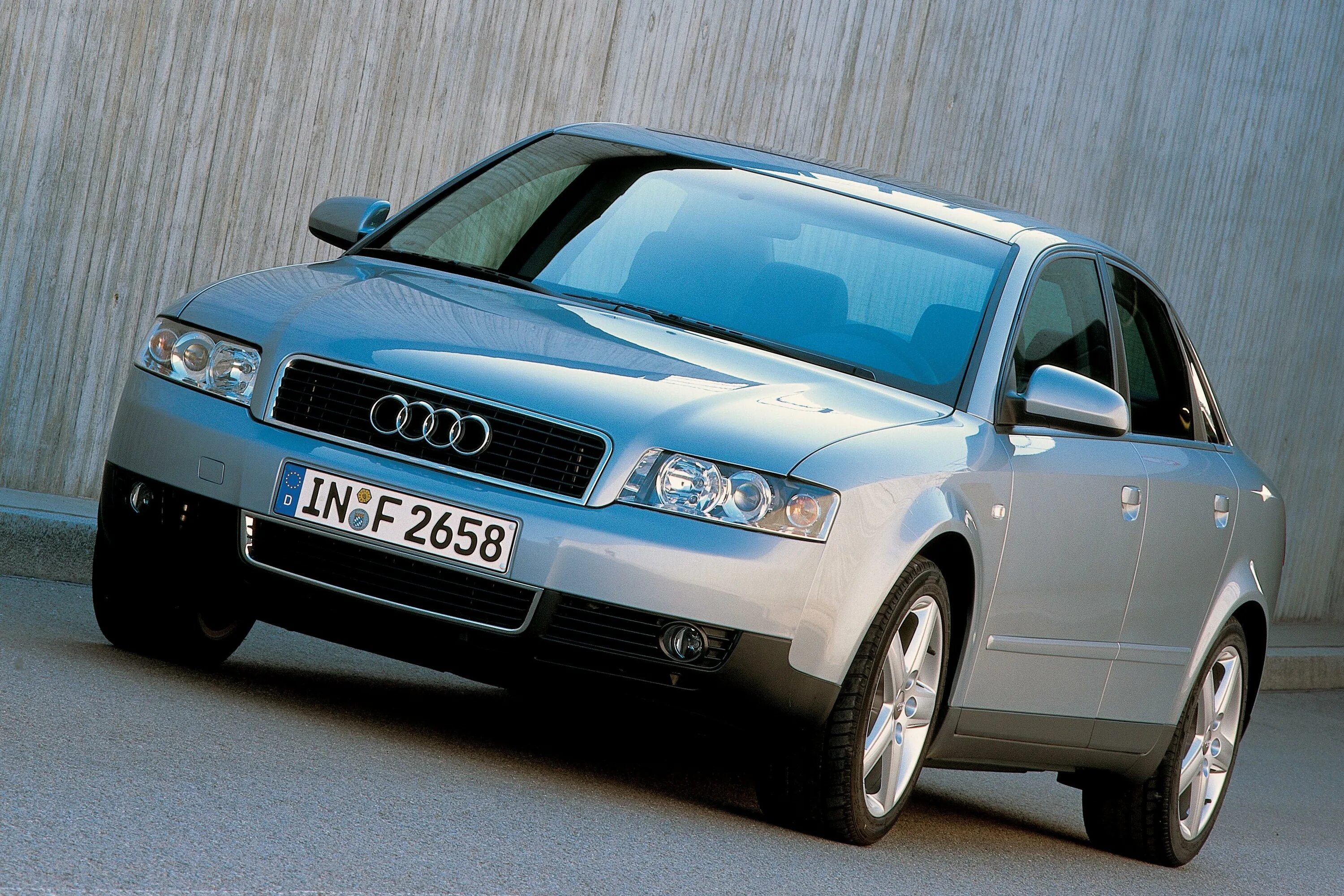 Ауди а4 б6 1.8 т кватро. Audi a4 b6 2004. Audi a4 b6 2000. Ауди а4 b6 2001. Audi a4 [b6] 2000-2004.