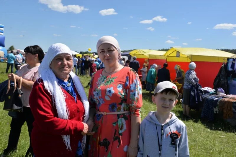 Погода в татарском сугутах. Тат Сугуты Батыревский район. Татарские Сугуты Батыревский район Чувашская. Деревня татарские Сугуты Батыревский район Чувашии. Батыревский район деревни тат Сугуты.