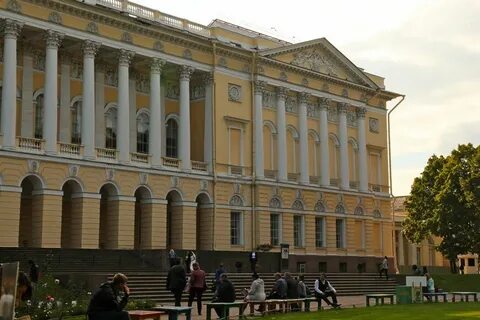 Русский музей находится в санкт петербурге