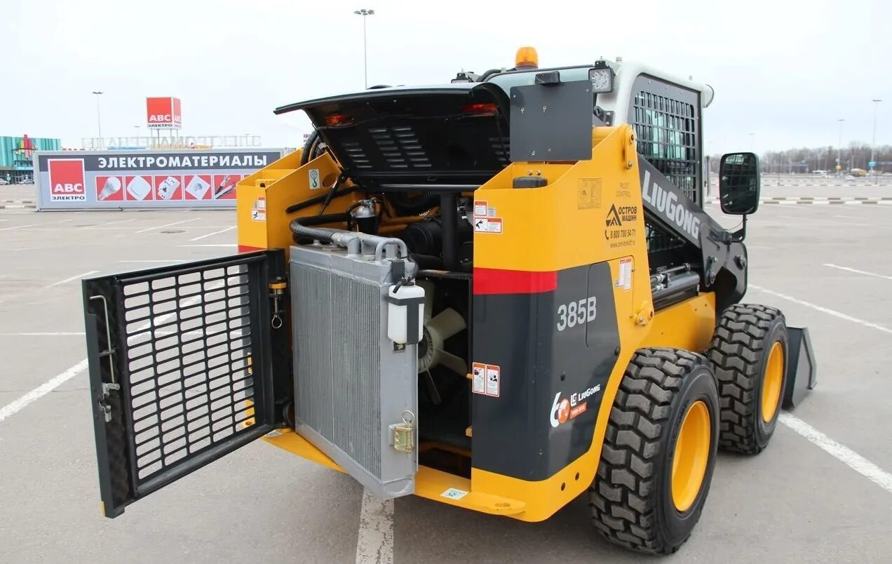 Мини-погрузчик liugong clg385b. Мини погрузчик 385. Погрузчик liugong 385 в. Мини погрузчик 385. Liugong clg385b.