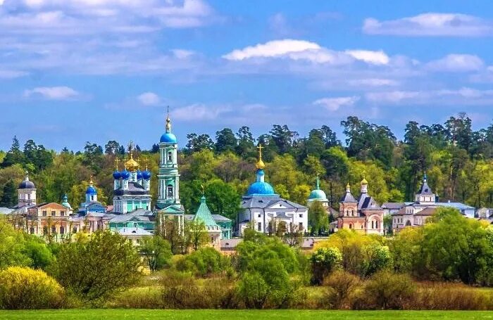 Святая пустынь монастырь. Введенский мужской монастырь оптина пустынь козельск. Калуга монастырь оптина пустынь. Г козельск монастырь оптина. Козельск оптина пустынь монастырь.
