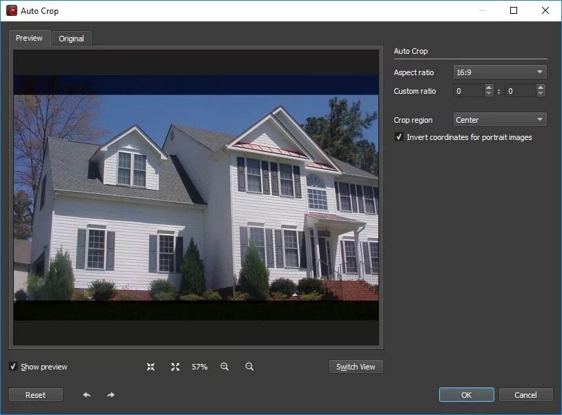 Auto crop. Photo tool cropper. automatic cropper. auto crop to instagram image.