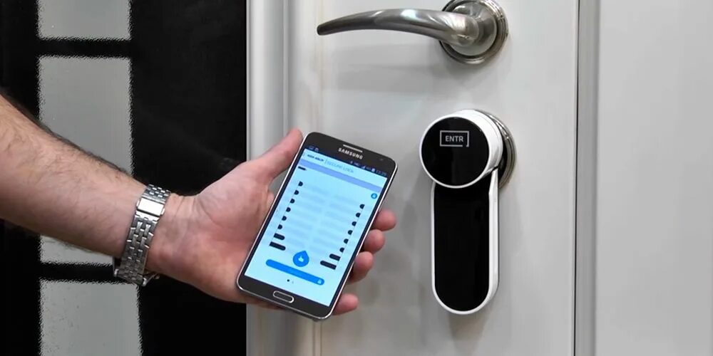 Как открыть электронный замок. Электронный замок MTL entr. Entr Smart Lock. Электронный замок Smart Lock Cover. Умный электронный замок 72 мм tesa.