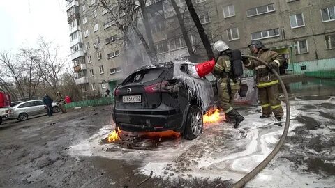Горел ниссан