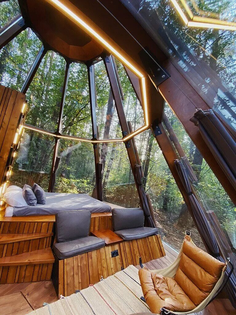 Отель pine river в калужской области. Купола пайн ривер. Пайн ривер сочи. Пайн ривер шале. Пайн ривер отель калужская.