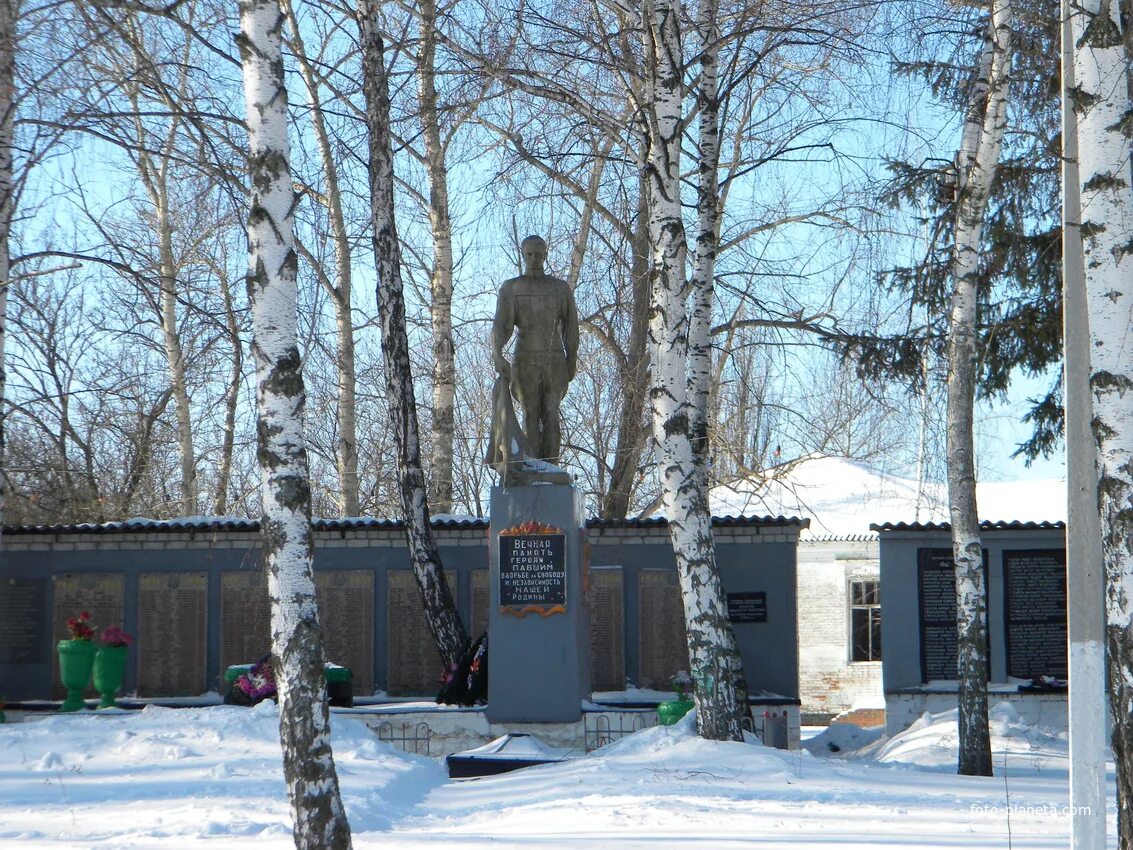 Белгородская область Козинка храм. Козинка Грайворонский район. Село Козинка Грайворонского района Белгородской области. Козинка Грайворонский район Братская могила.