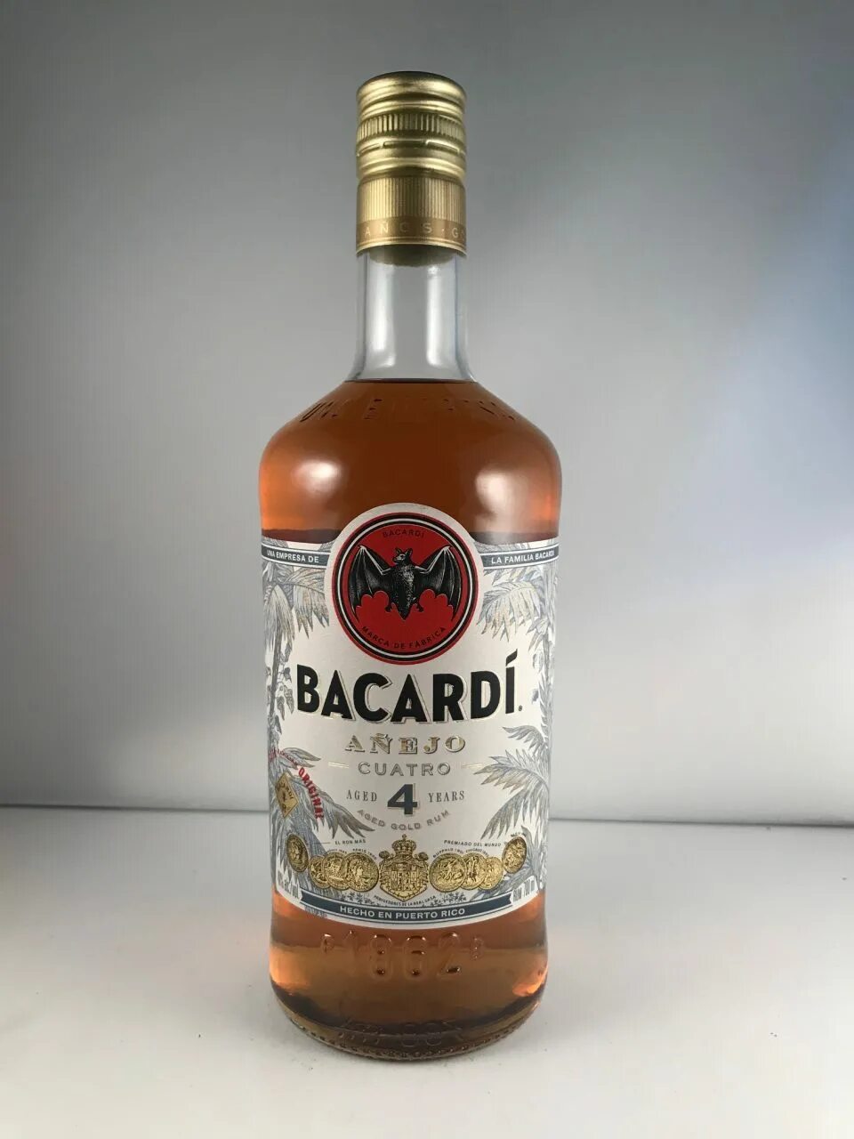 Дон бакарди. Bacardi виски. Bacardi 4. Бакарди 4 года. Бакарди виски