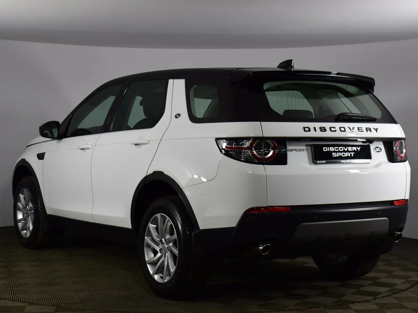 Дискавери ру. Ленд Ровер Дискавери спорт. Land Rover Discovery Sport белый. Land Rover Discovery Sport 2019. Land Rover Discovery Sport 2021.