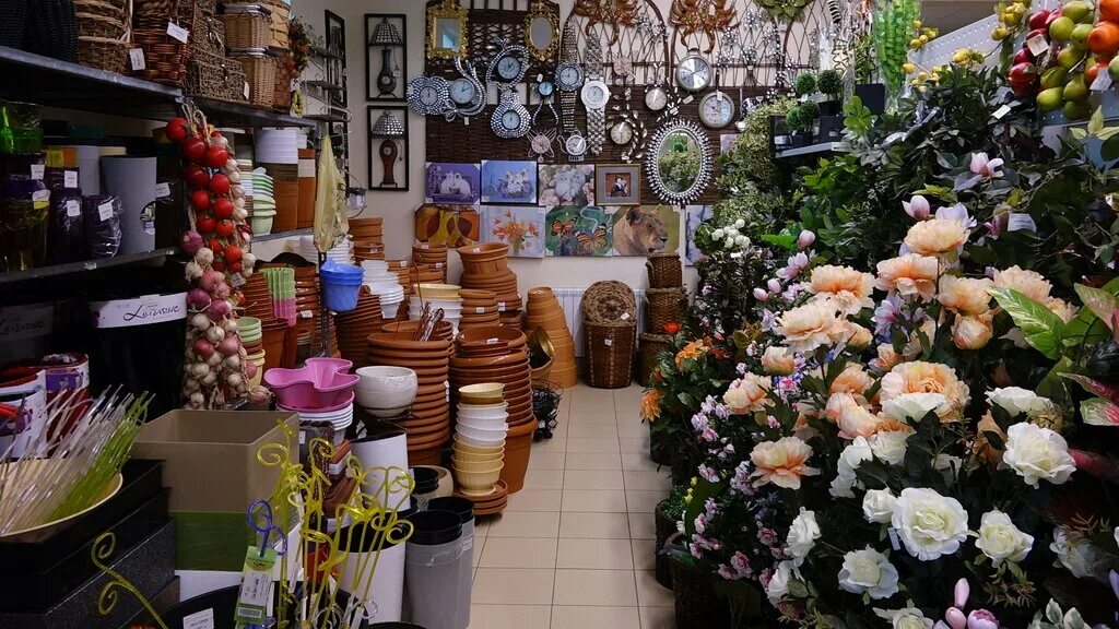 Market flora. Market flora. Market flora. Круглосуточный супермаркет томск. Магазин цветов в томске.