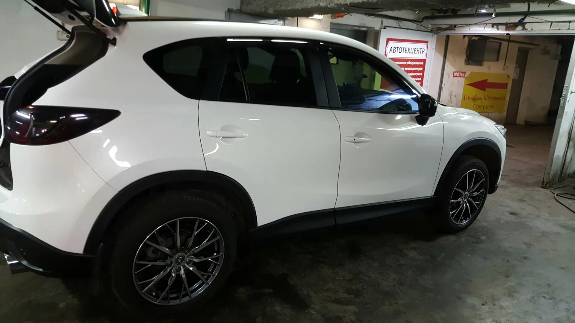 Литой диск мазда сх 5. Скад диски мазда cx 5. cx-5 mazda на r19 колесах. мазда сх-5 диски 17. neo wheels 940 mazda cx-5.