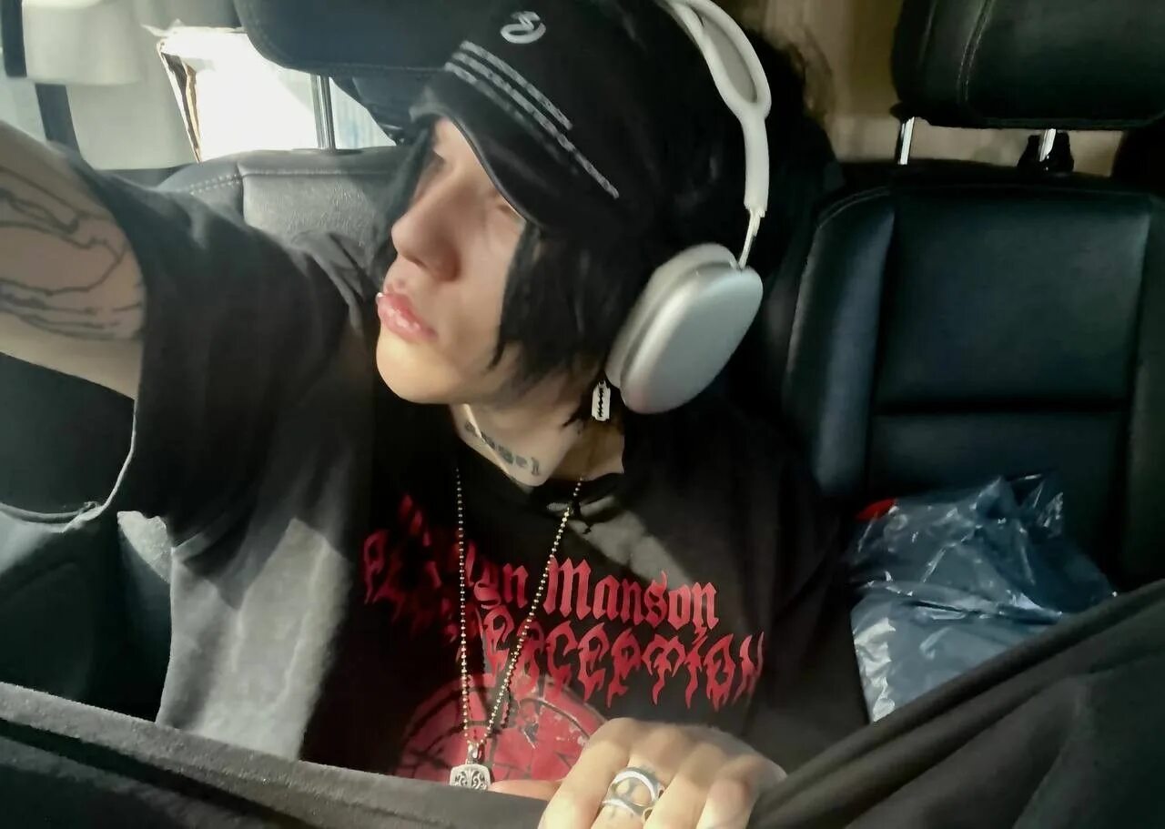 Kai angel на аву. Вайпер 9mice. Мэрилин мэнсон и 9mice kai angel. Машина kai angel. Машина kai angel.