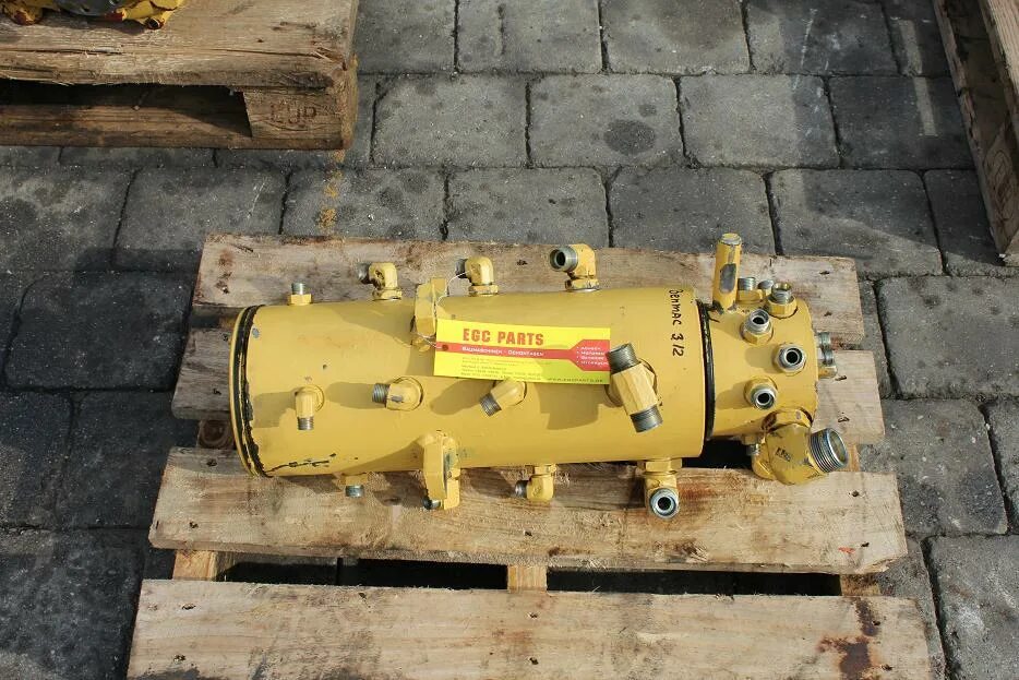 Atlas 1302D Swivel buy used in Bavaria Machinerypark