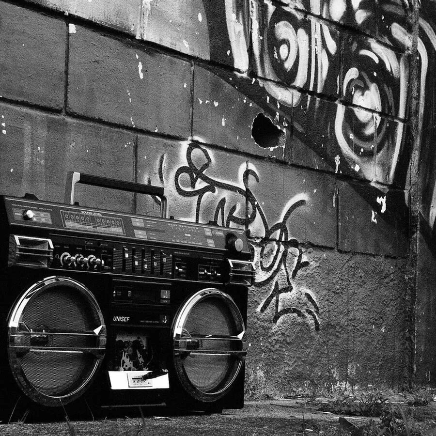 Старая кассета. Олд скул hip hop. Олд скул рэп. Song old school. Song old school.